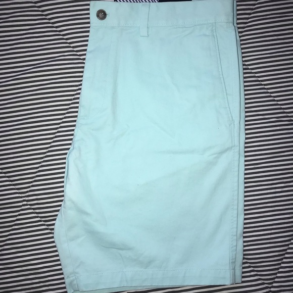 Mustard & teal Banana Republic Deck Shorts - Picture 5 of 7